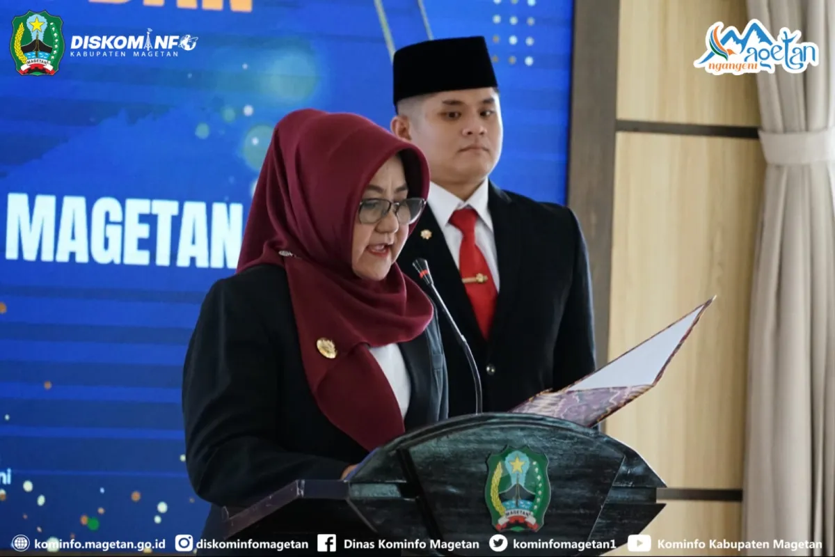 Bupati Nanik Lantik 185 Pejabat untuk Tingkatkan Pelayanan Publik
