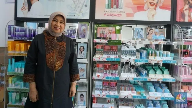 Profil Nurhayati Subakat: Tokoh Kunci di Industri Kecantikan Indonesia