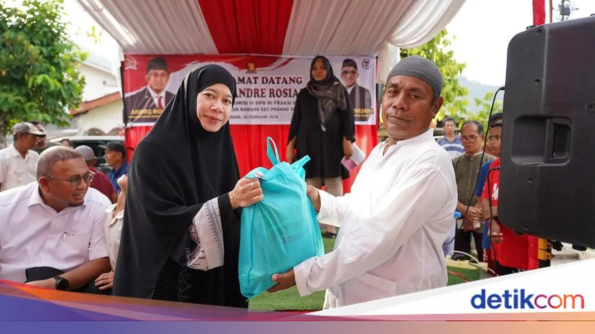 Andre Rosiade Salurkan 1.000 Paket Sembako dan Solusi Banjir untuk Warga Rawang