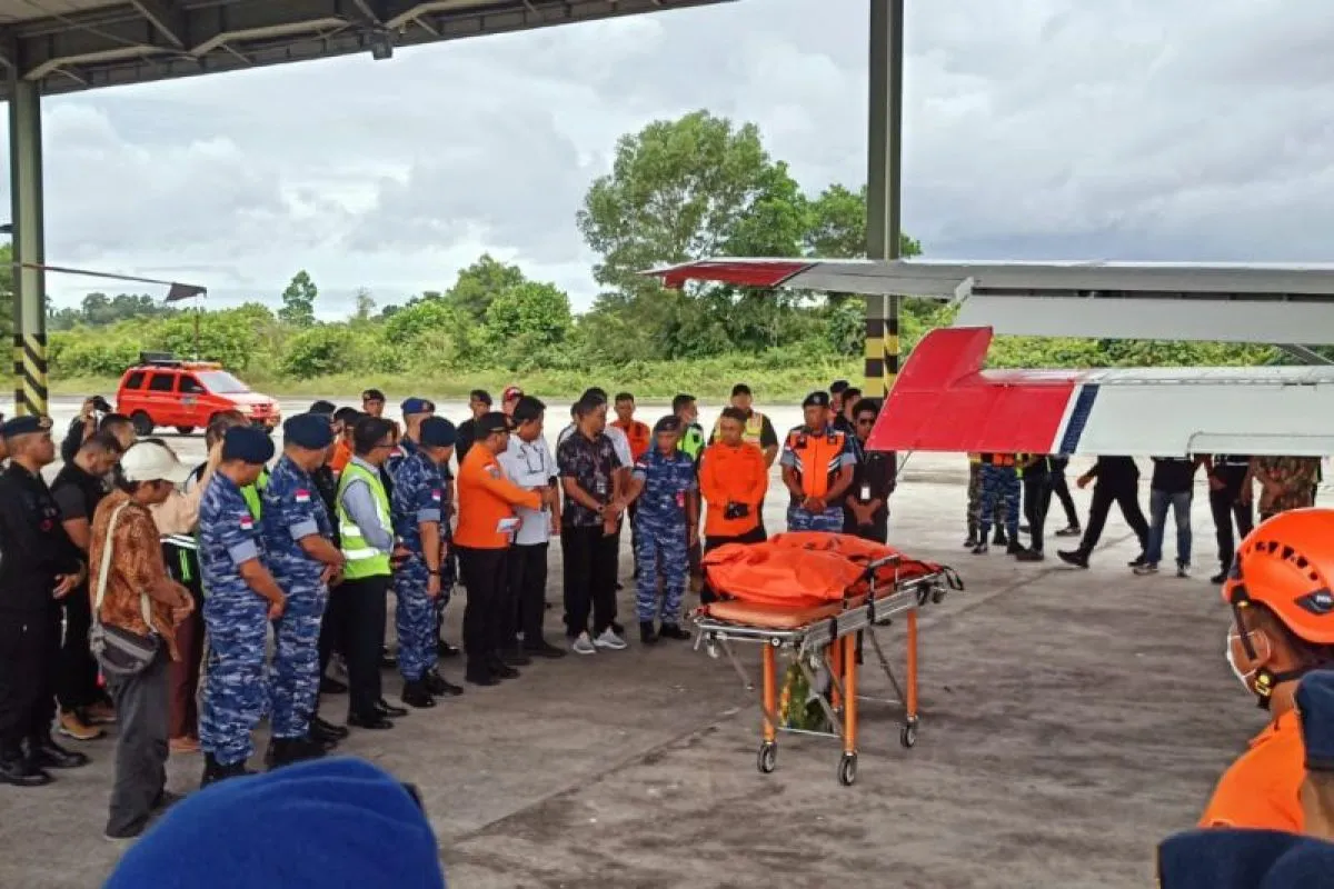 Jenazah Pilot Pelita Diterbangkan ke Jakarta untuk Diserahkan ke Keluarga