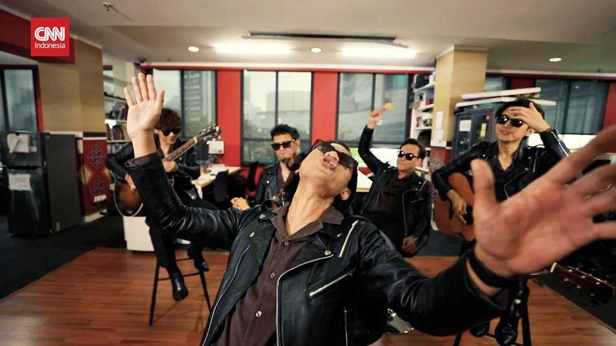 Konser Mendadak The Changcuters di Ruang Redaksi CNN Indonesia