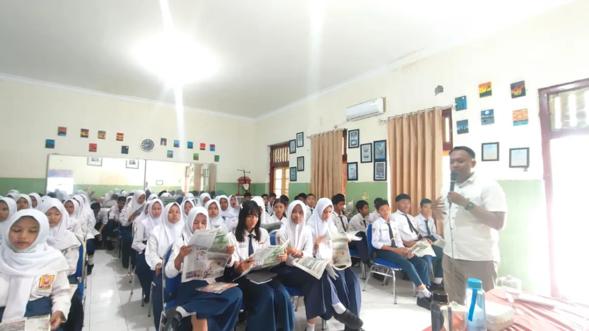 Ruang Multimedia SMPN 7 Mojokerto Berfungsi Sebagai Dapur Redaksi untuk Pembelajaran Jurnalisme
