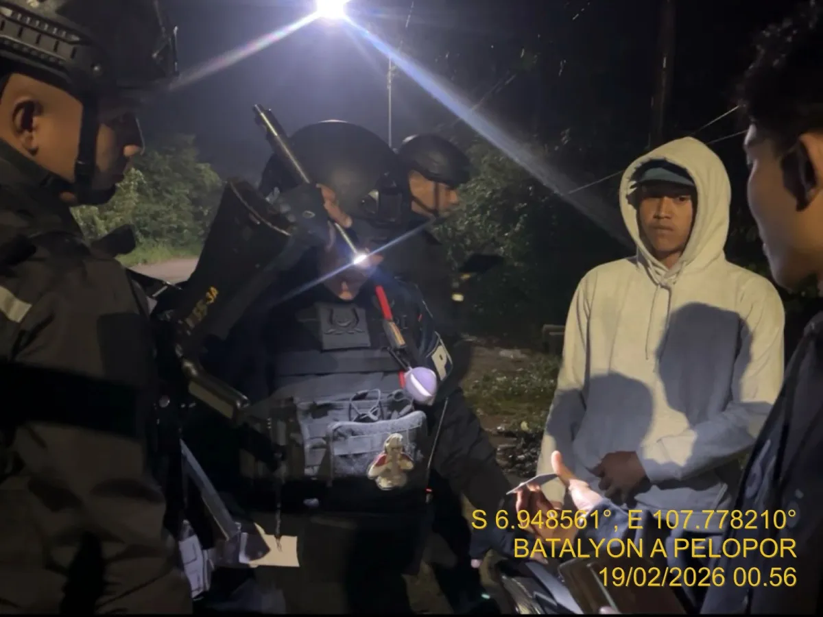 SPP Batalyon A Pelopor Laksanakan Patroli Cegah Balap Liar di Kiara Payung