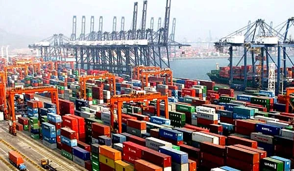 Asuransi dan Pembiayaan Ekspor Kunci Hadapi Tantangan Perdagangan Global