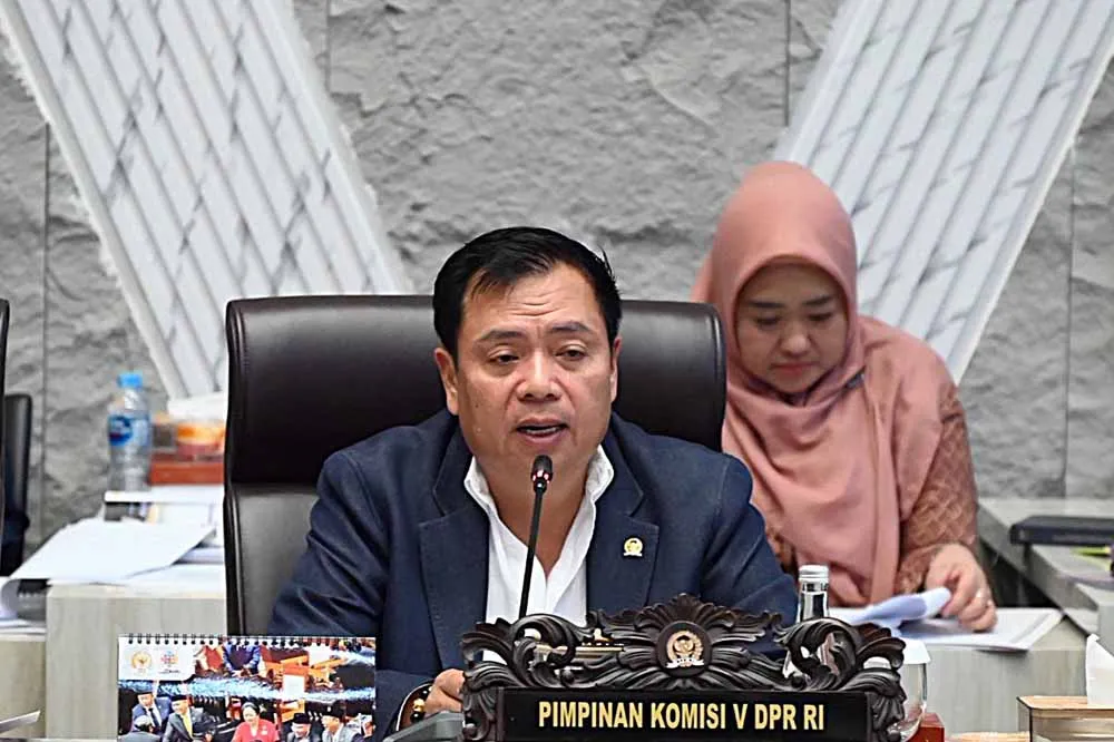 DPR Desak Solusi Permanen untuk Penurunan Jalur Kereta di Semarang