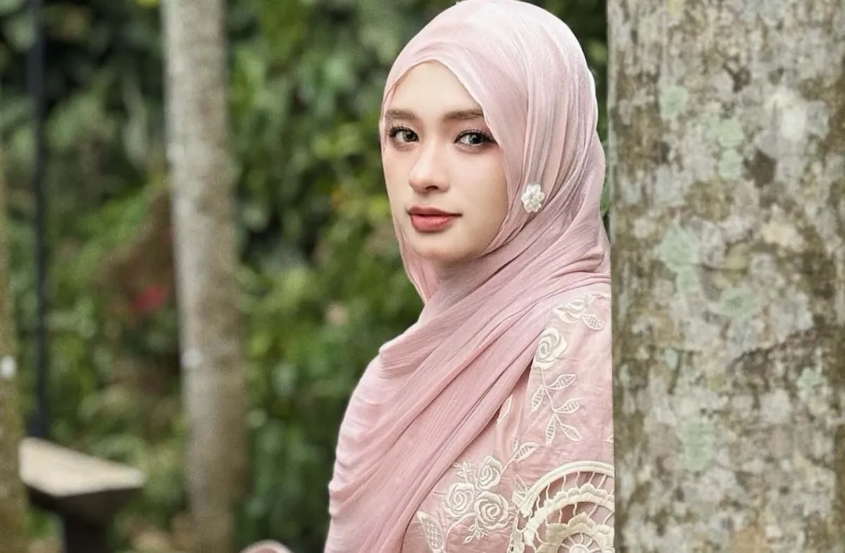 Inara Rusli Sindir Wardatina Mawa soal Popularitas Artis Baru