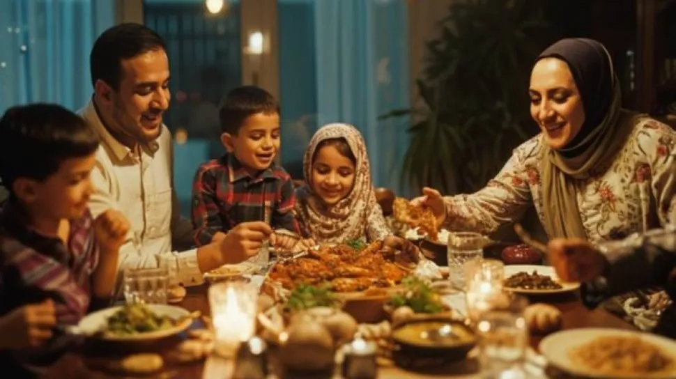 Iklan Sirup Ramadan: Romantisisasi Keluarga Ideal dan Realitas Sosial
