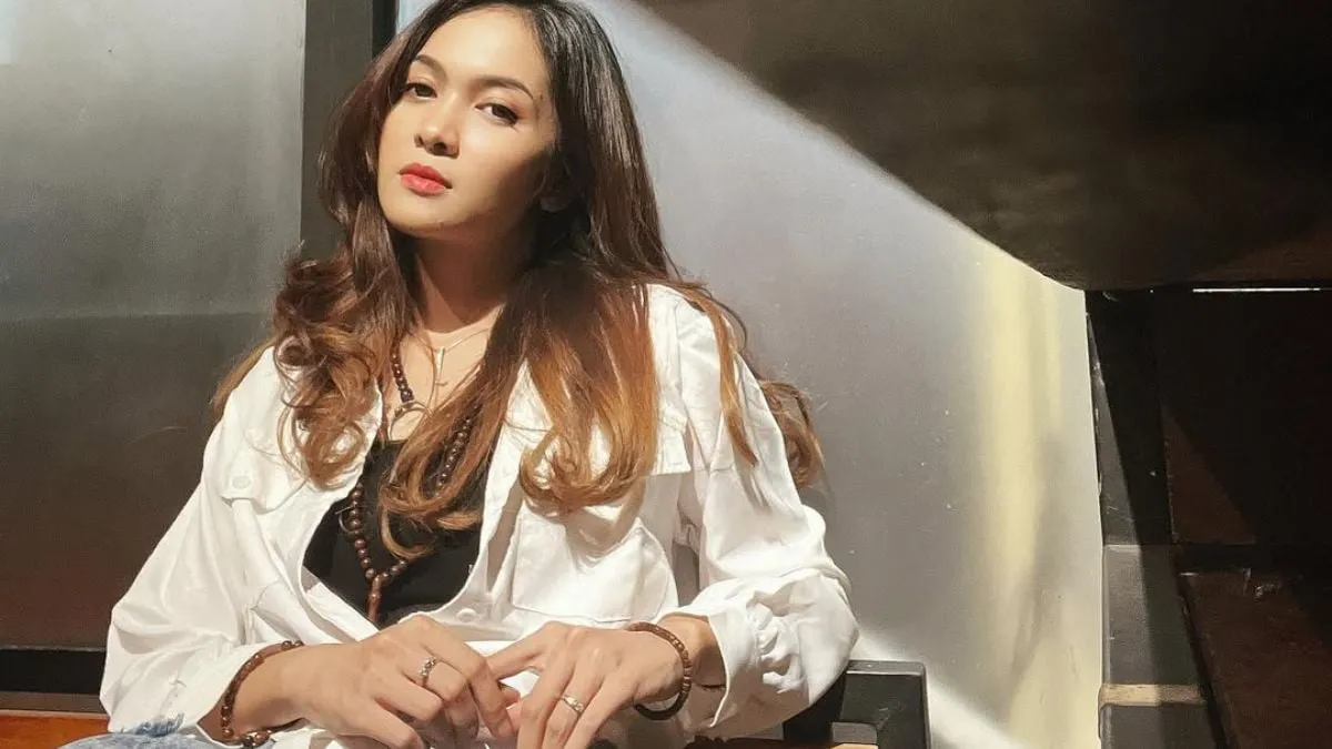 Lindi Fitriyana, Aktris dan Penyanyi, Siap Menikah dengan Virgoun