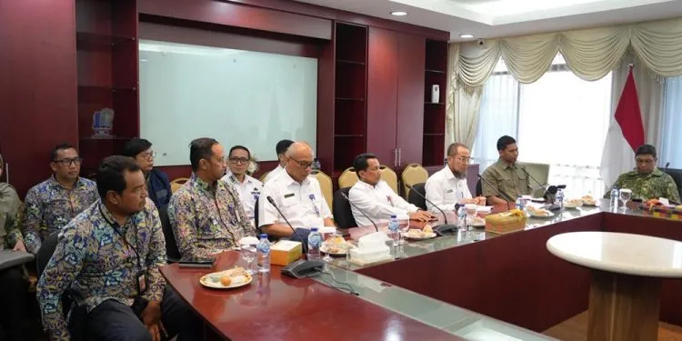 Pemko Dumai dan Pemprov Riau Perkuat Kerja Sama Pembangunan Infrastruktur
