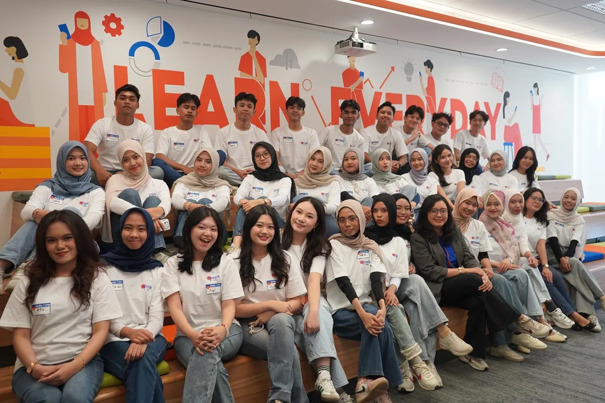 ShopeePay dan SeaBank Apresiasi Mahasiswa dalam Spark Student Ambassador 2025