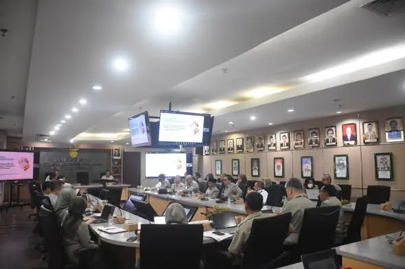 Kementan Perkuat Hilirisasi Industri Ayam untuk Kesejahteraan Peternak