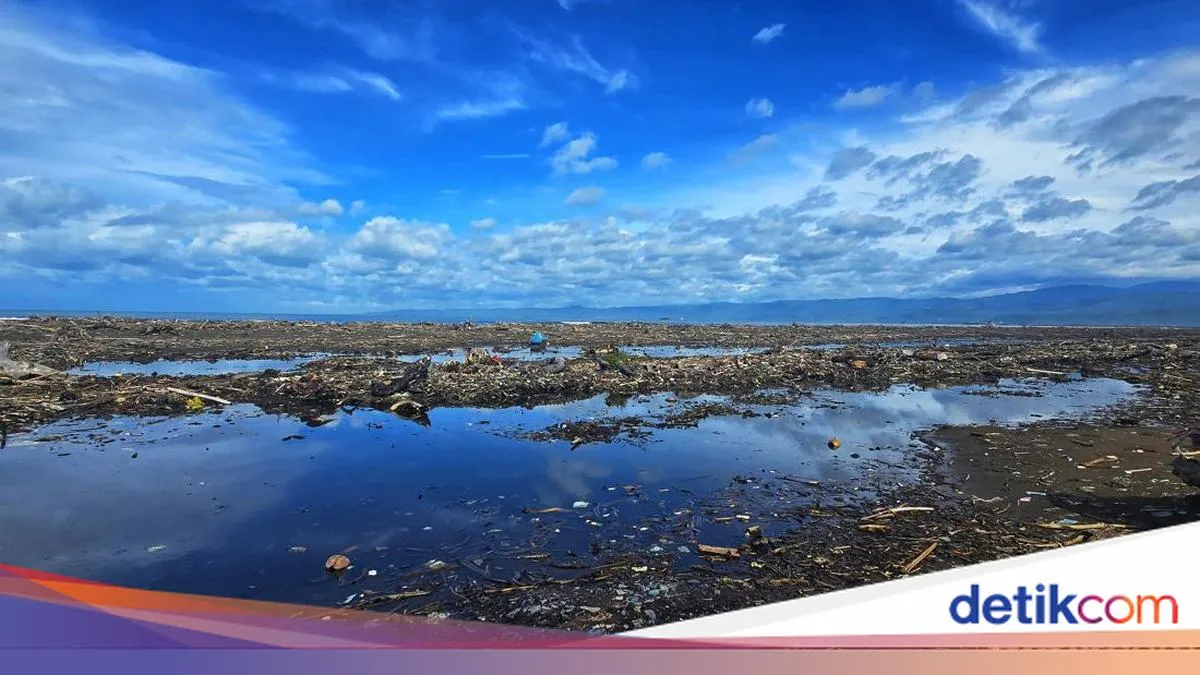 Kondisi Pantai Talanca: Dari Surga Surfing Menjadi Terkubur Sampah