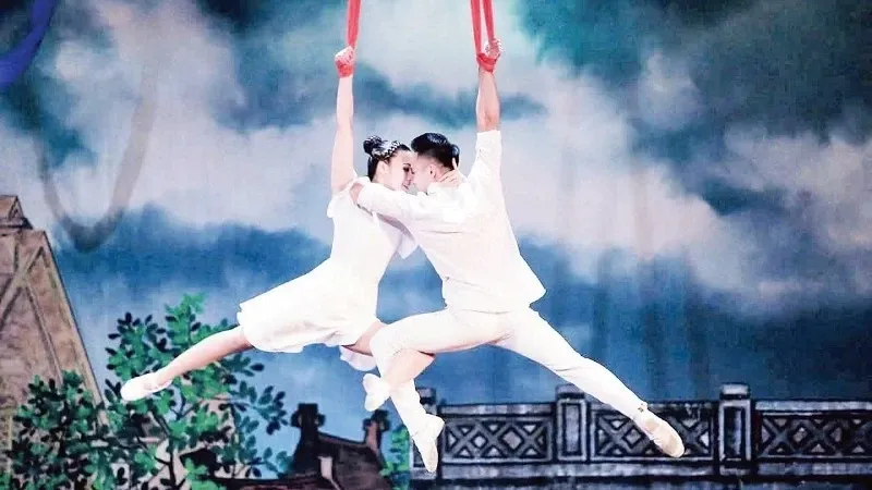 Pasangan Seniman Sirkus Thu Huong dan Thanh Tuan: Cinta dan Prestasi di Panggung Internasional