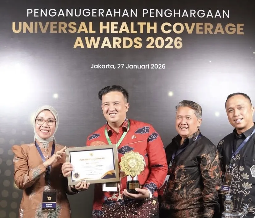Bupati Lamandau Raih UHC Award atas Komitmen Jaminan Kesehatan