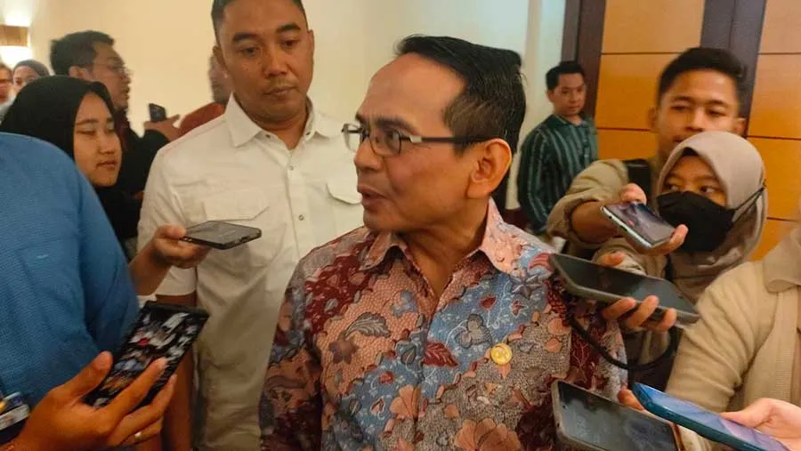 OJK Jatuhkan Sanksi kepada 53 Perusahaan di Sektor Fintech dan Pembiayaan