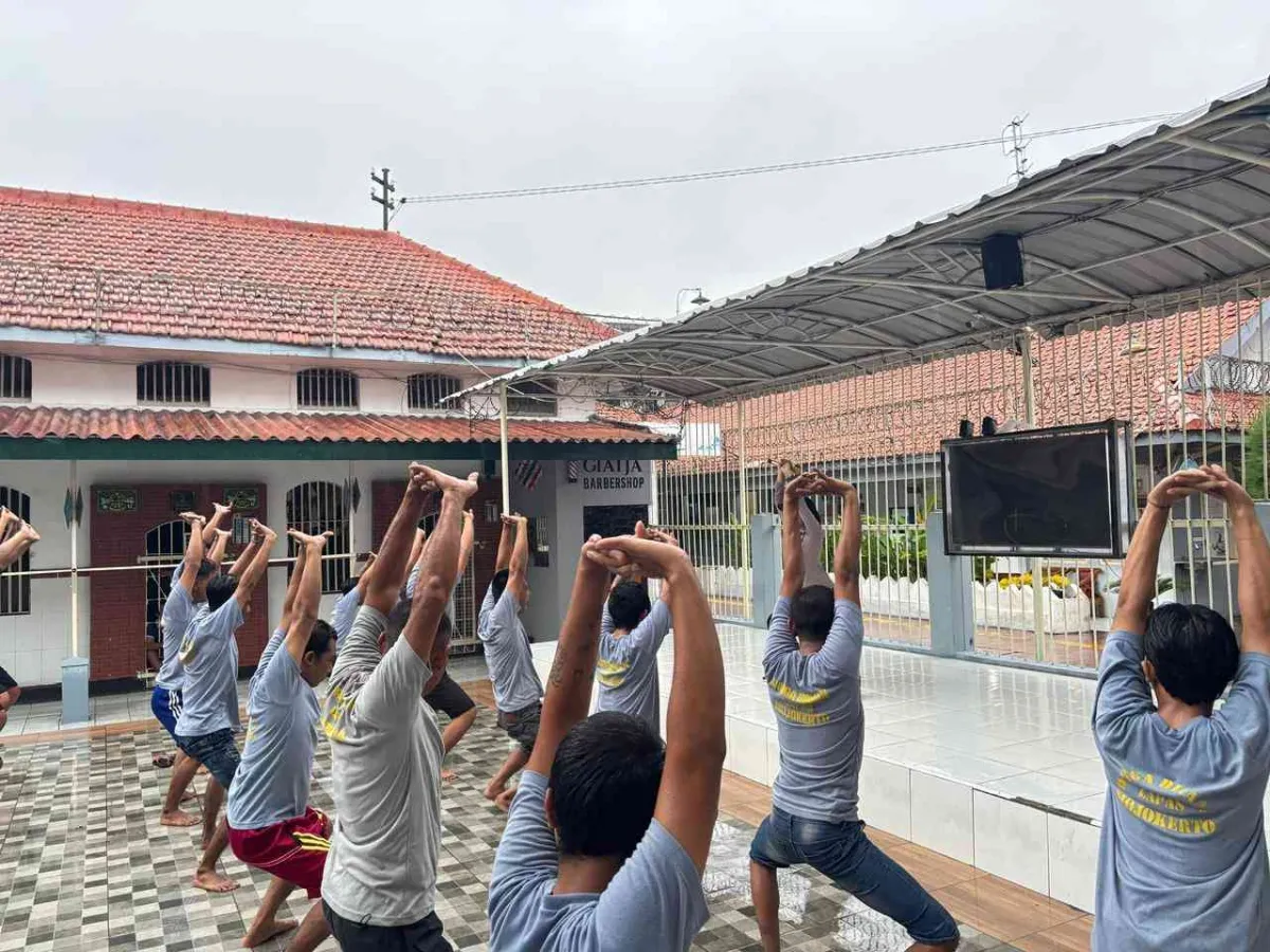 Lapas Mojokerto Gelar Senam Bersama untuk Tingkatkan Kesehatan Warga Binaan