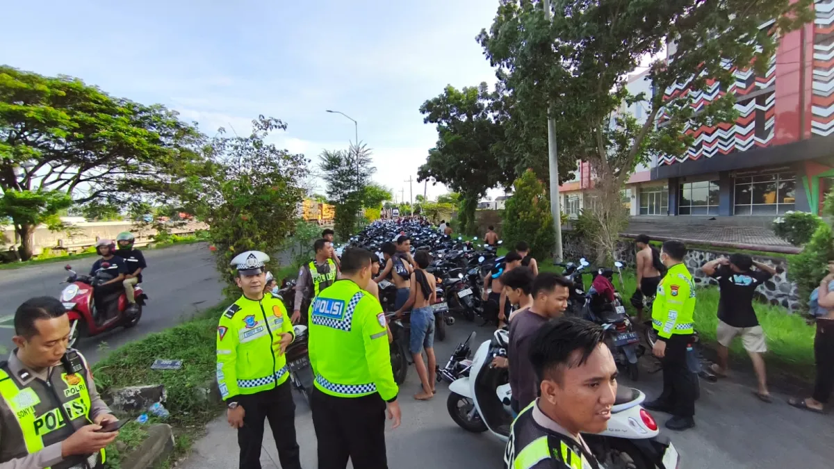 Razia Balap Liar di Sidoarjo, Ratusan Motor Disita