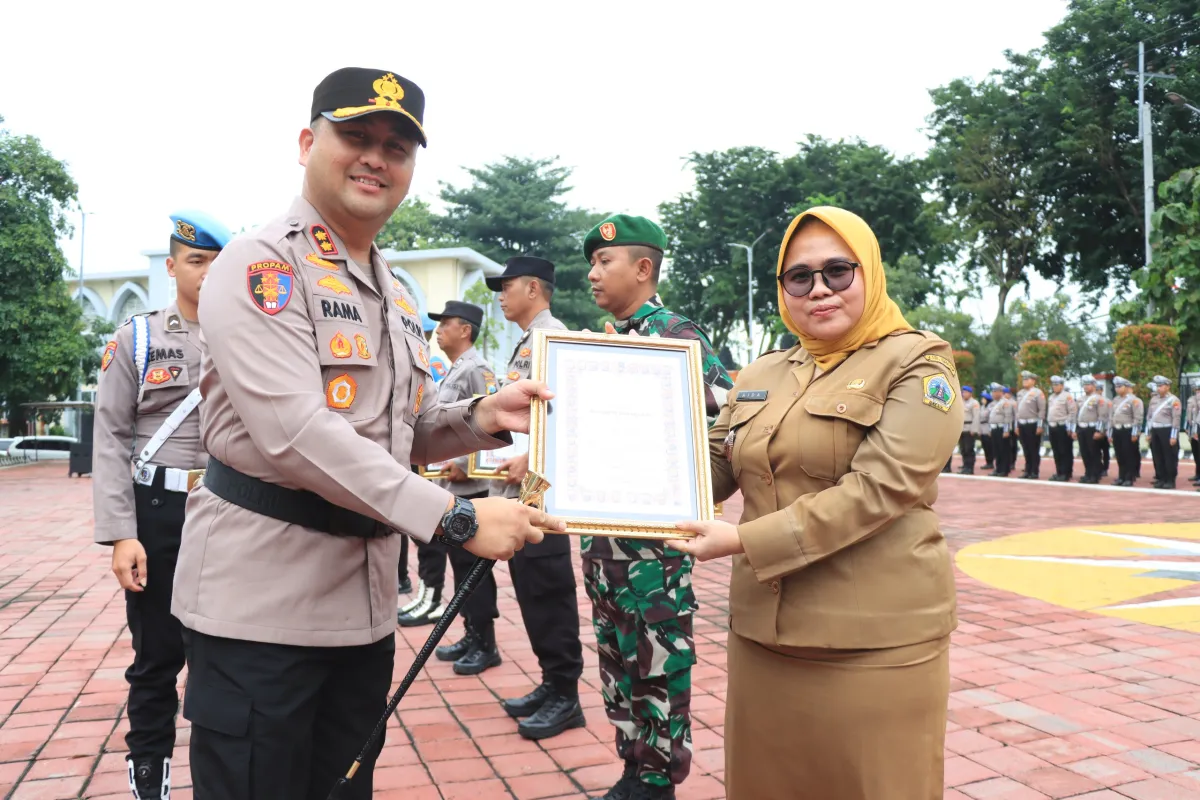Kades Muda Tumapel Raih Penghargaan atas Inovasi dan Keamanan