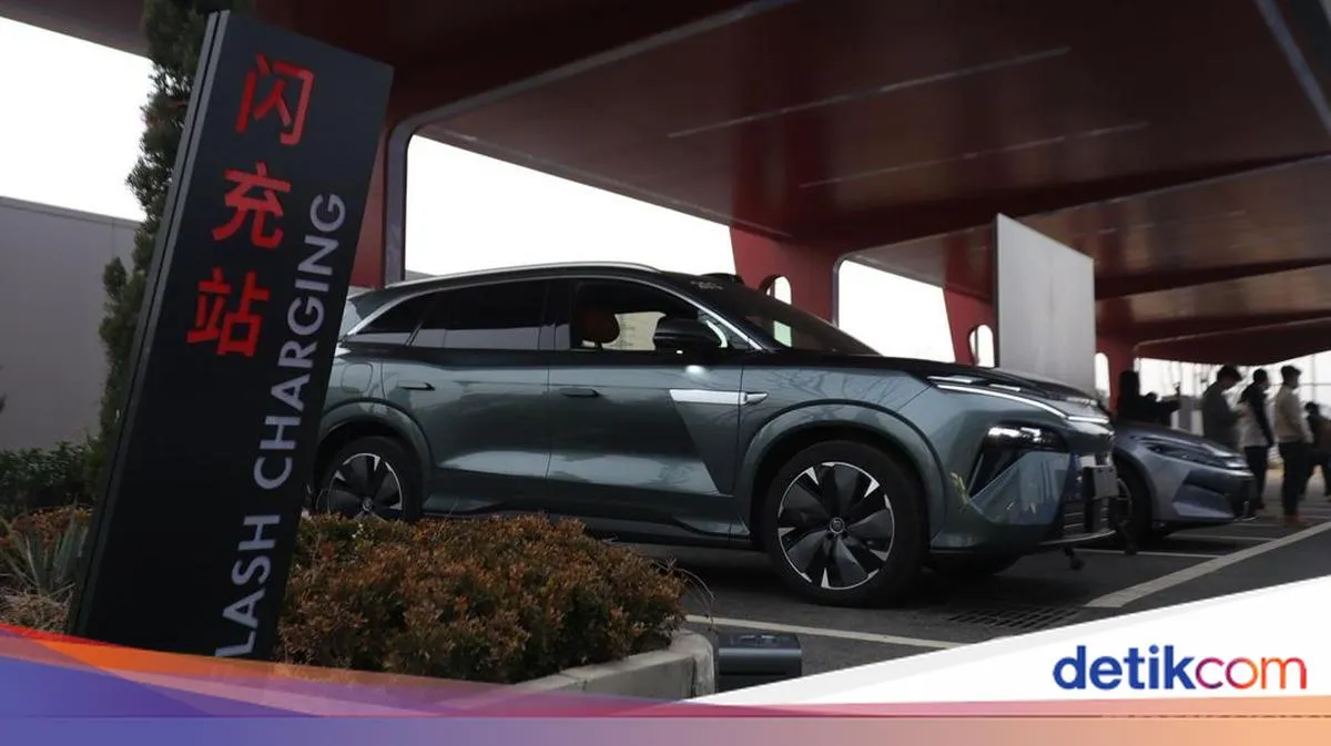 BYD Luncurkan Megawatt Charger dan Super e-Platform untuk Mobil Listrik