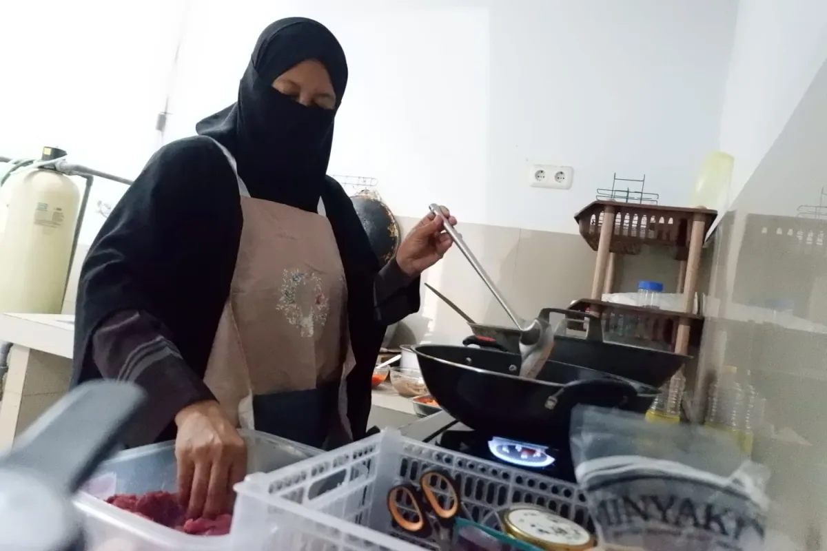 Masjid Al-Akbar Surabaya Dukung UMKM Lewat Paket Buka Puasa Bersama