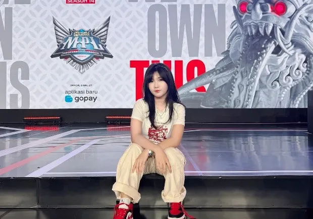 Perjalanan Lipay Xia: Dari Warnet Menuju Sukses di Esports dan Cosplay