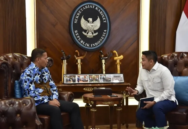 Rektor UNDIP Diskusikan Program Nol Sampah dengan Sekretaris Kabinet