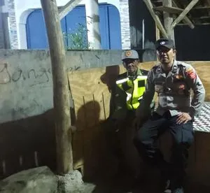 Polsek Cililin Tingkatkan Keamanan Melalui Sambang Satkamling