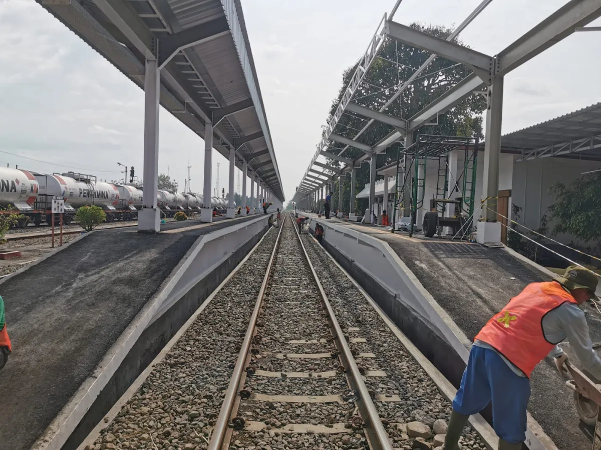 KAI Daop 5 Revitalisasi Stasiun Maos untuk Kenyamanan Pelanggan