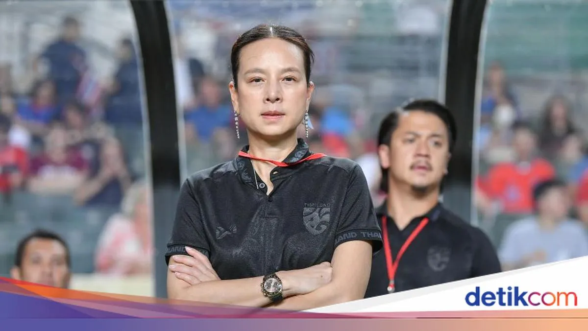 Madam Pang Siapkan Pelunasan Utang Sepakbola Thailand