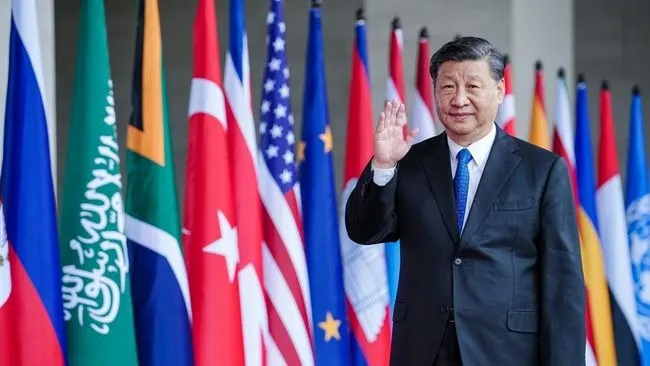 Xi Jinping Kunjungi Warga dan Dorong Inovasi Menjelang Tahun Baru Imlek