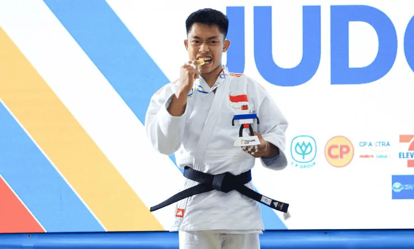 Mahasiswa UBSI Karawang Raih Emas di SEA Games 2025