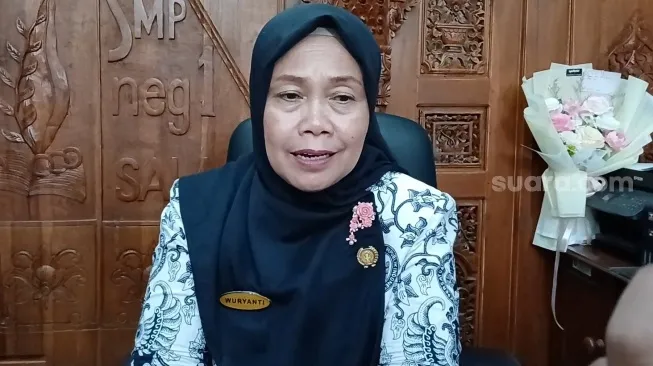 Kepala SMPN 1 Solo Tegaskan Gibran Lulus dari Sekolahnya