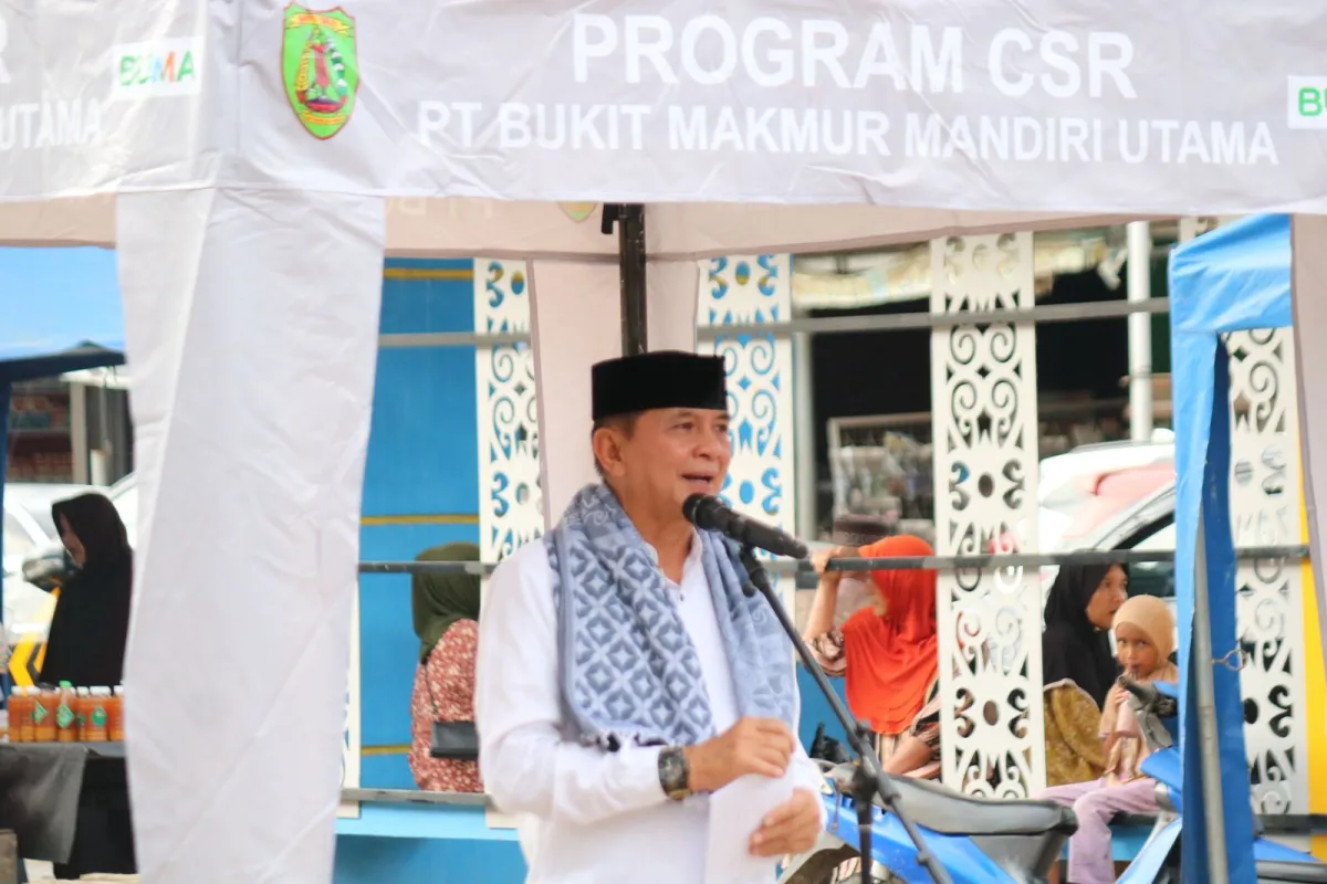 Bupati Bartim Resmikan Bazar Ramadan 1447 H dengan 55 UMKM Terlibat