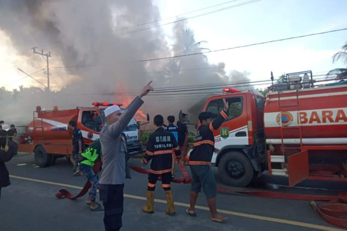 Empat Rumah Warga di Desa Puain Kiwa Terbakar, Kerugian Capai Rp700 Juta