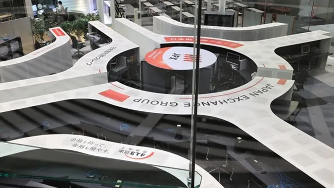Indeks Nikkei 225 Turun 1,12 Persen Dipicu Melambatnya Inflasi Jepang