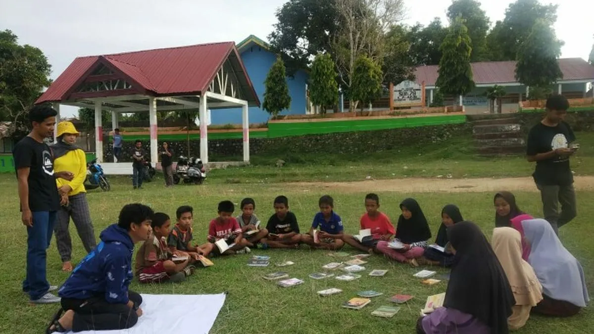 Ritual Sabtu Produktif di Jojjolo: Upaya Memperkuat Literasi Anak Desa