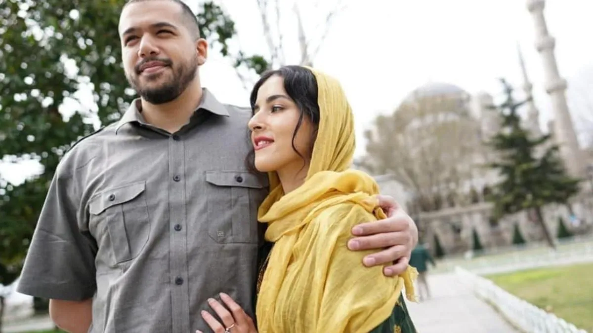 Isu Perselingkuhan Ahmad Assegaf dan Gugatan Cerai Tasya Farasya: Fakta dan Pertanyaan Seputar Syahira Hamzah