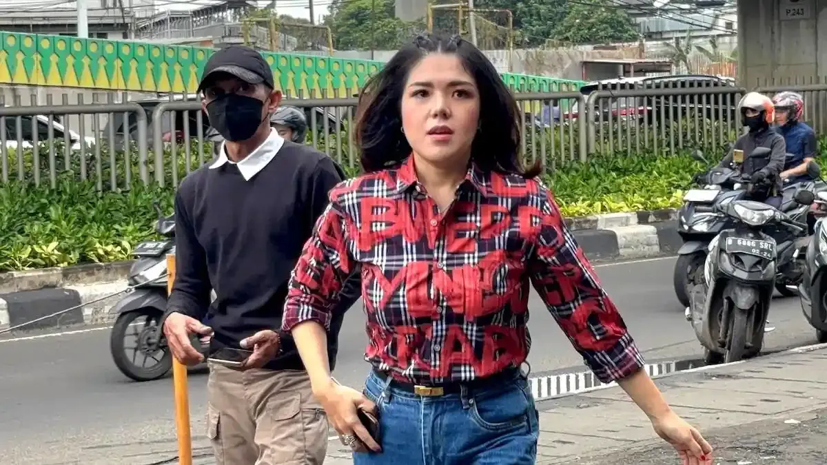Tina Toon Rahasiakan Kelahiran Putri Demi Hindari Hujatan Parenting