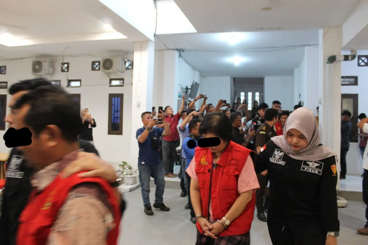 Empat Tersangka Ditangkap dalam Kasus Korupsi Dana BOS di SMK Negeri 1 Teluk Dalam