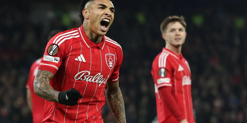 Saksikan Fenerbahce vs Nottm Forest di Liga Europa melalui Vidio