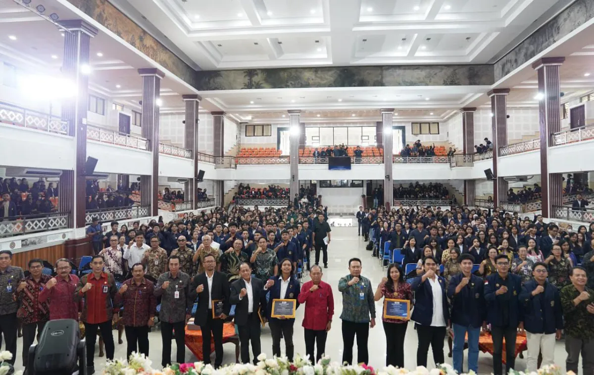 Mahasiswa Universitas Udayana Kritik Arah Pembangunan Bali, Gubernur Koster Janji Perkuat Kebijakan