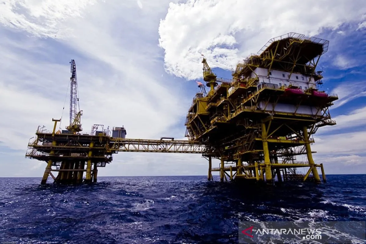 Konflik Iran-Israel Berpotensi Dorong Lonjakan Harga Minyak Dunia
