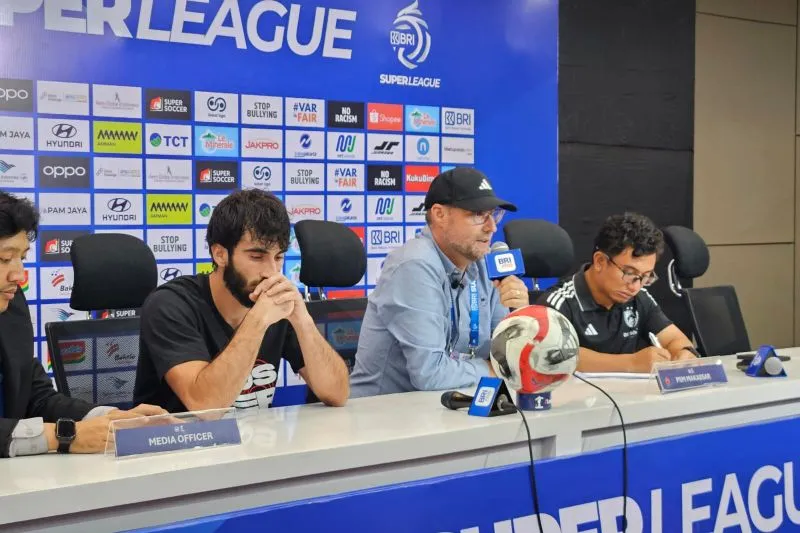 Pelatih PSM Kritik Tidak Berfungsinya VAR Saat Melawan Persija