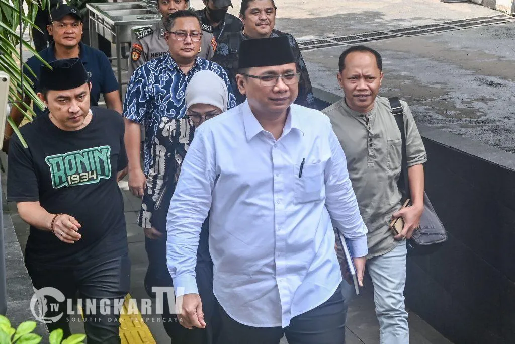 KPK Perpanjang Pencekalan Eks Menag Yaqut Cholil dan Gus Alex Hingga 2026