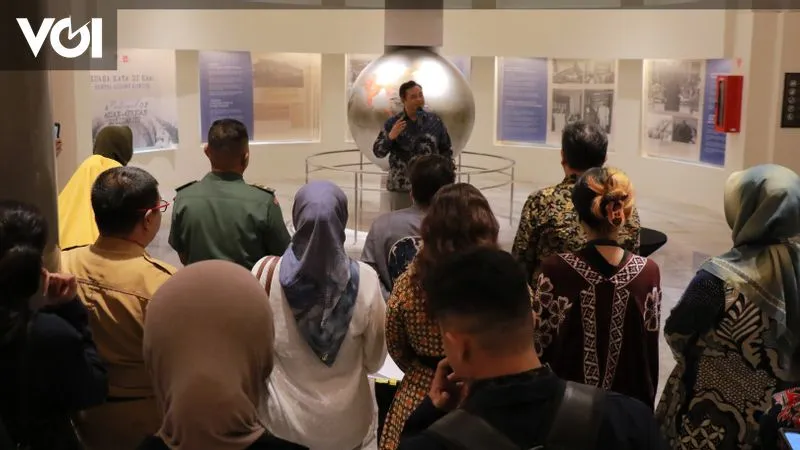 Pameran Temporer 'Kuasa Kata di KAA: Sketsa Sidang Komite' di Museum Konferensi Asia Afrika