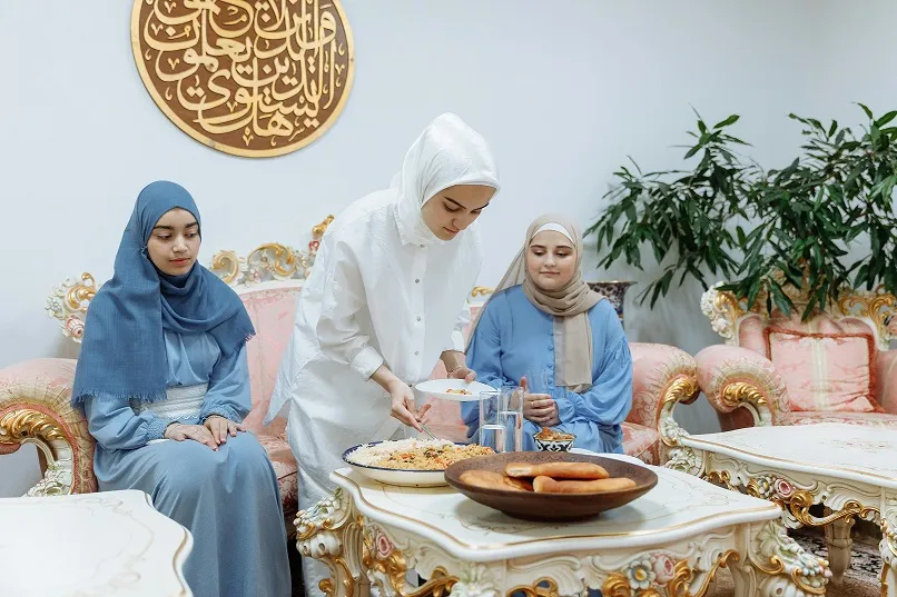Jadwal Buka Puasa di Berbagai Kota Indonesia 21 Februari 2026