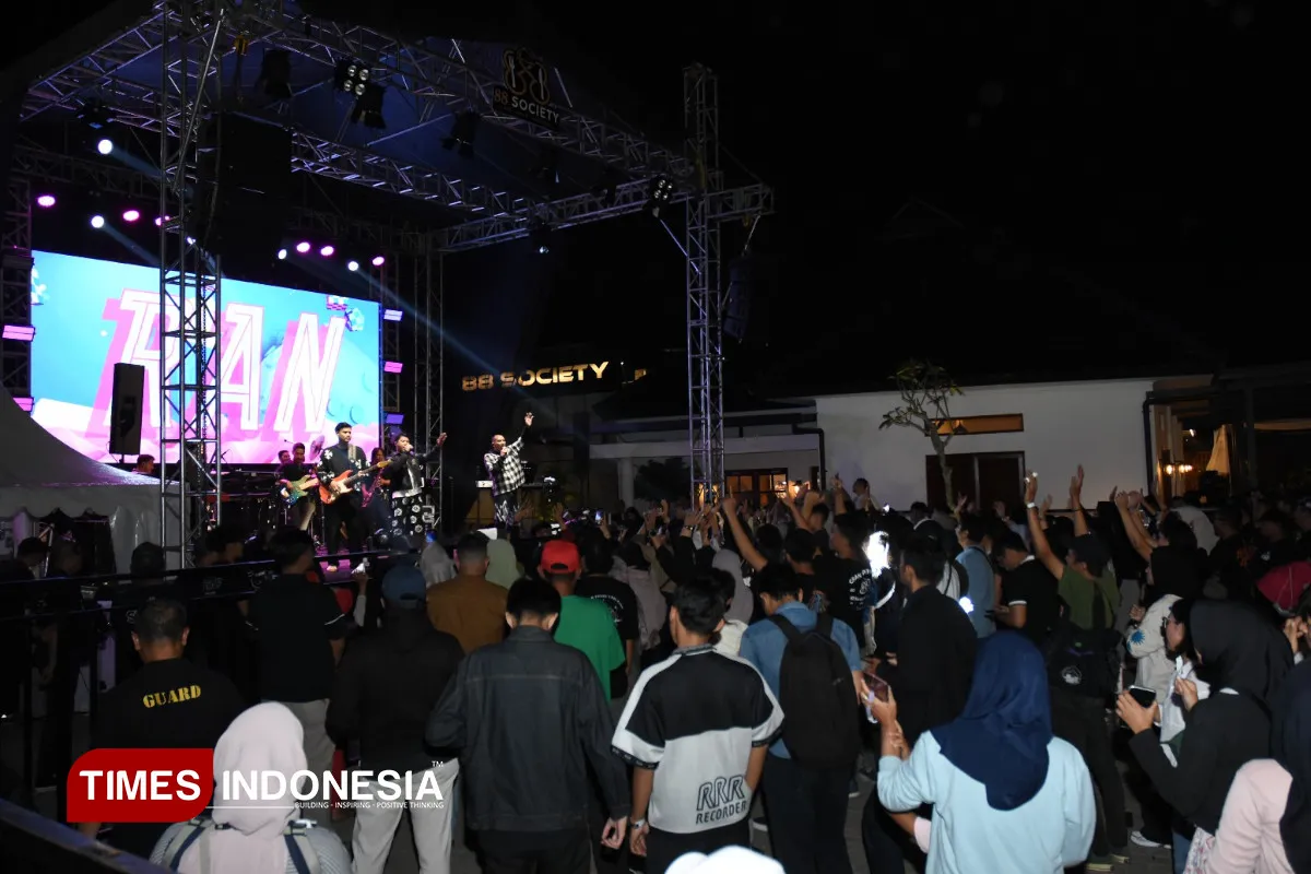 Cafe 88 Society Subang: Ruang Sosial dari Semangat Hobi Motor