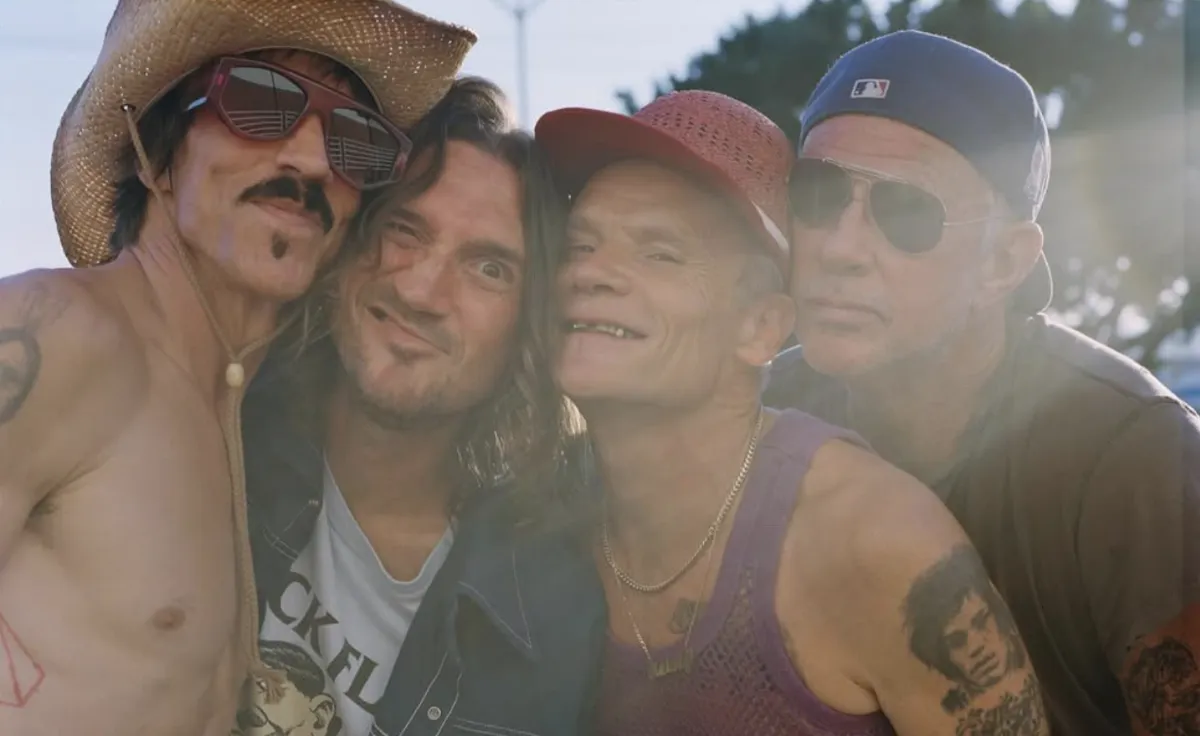Flea Konfirmasi Red Hot Chili Peppers Sedang Garap Album Baru