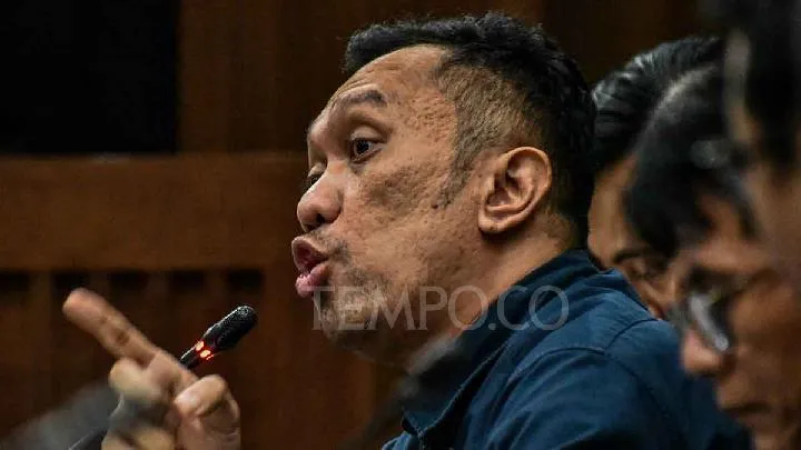 Hakim Nonaktif Surabaya Ditangkap dalam Kasus Tindak Pidana Pencucian Uang