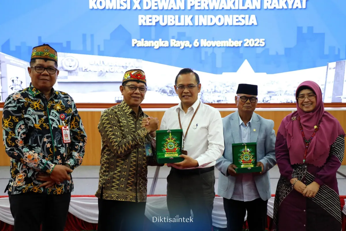 Kemdiktisaintek dan DPR Himpun Aspirasi untuk Revisi UU Sisdiknas di Kalteng
